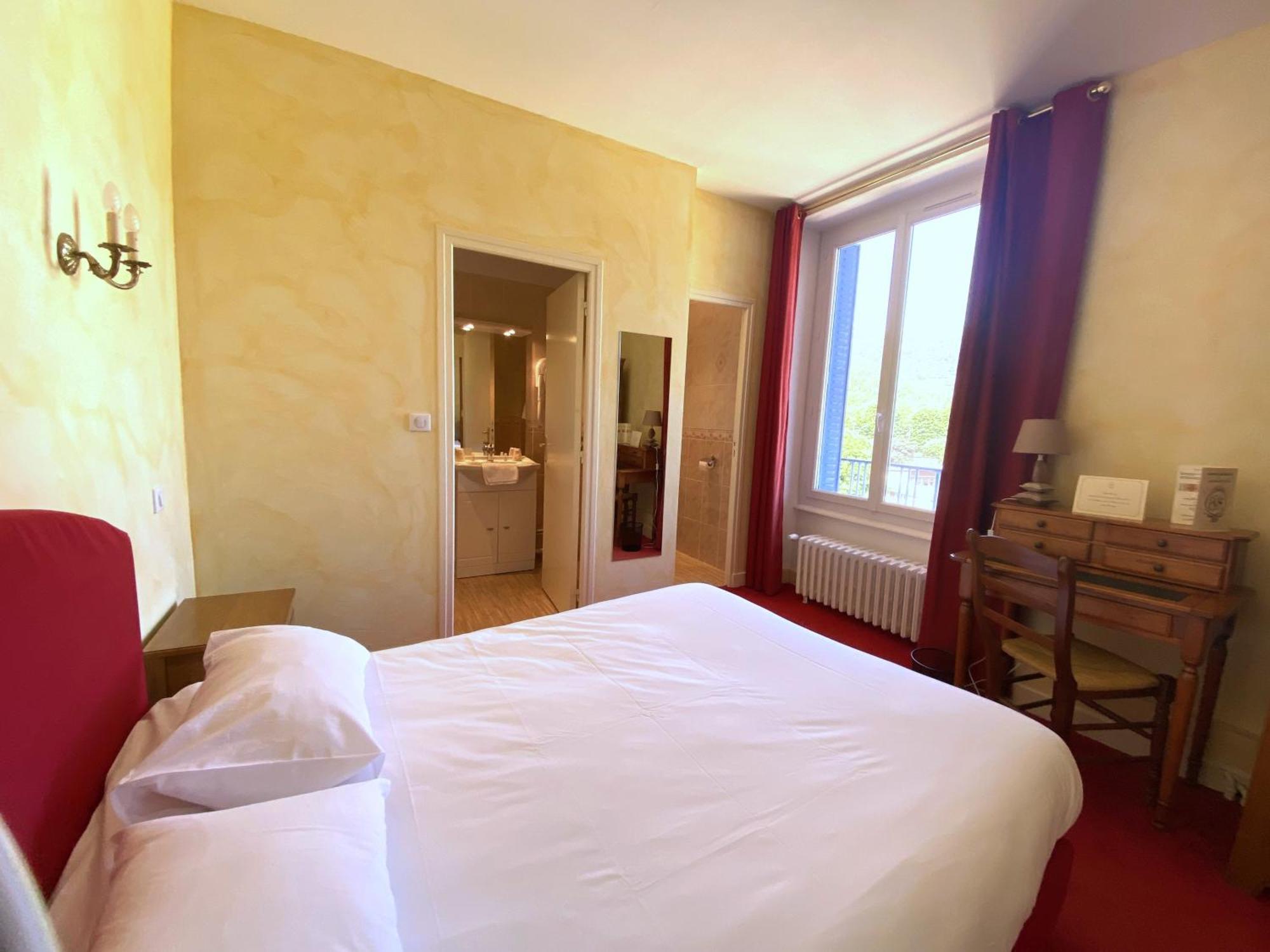 Hotel Beausejour Vic-sur-Cere Phòng bức ảnh